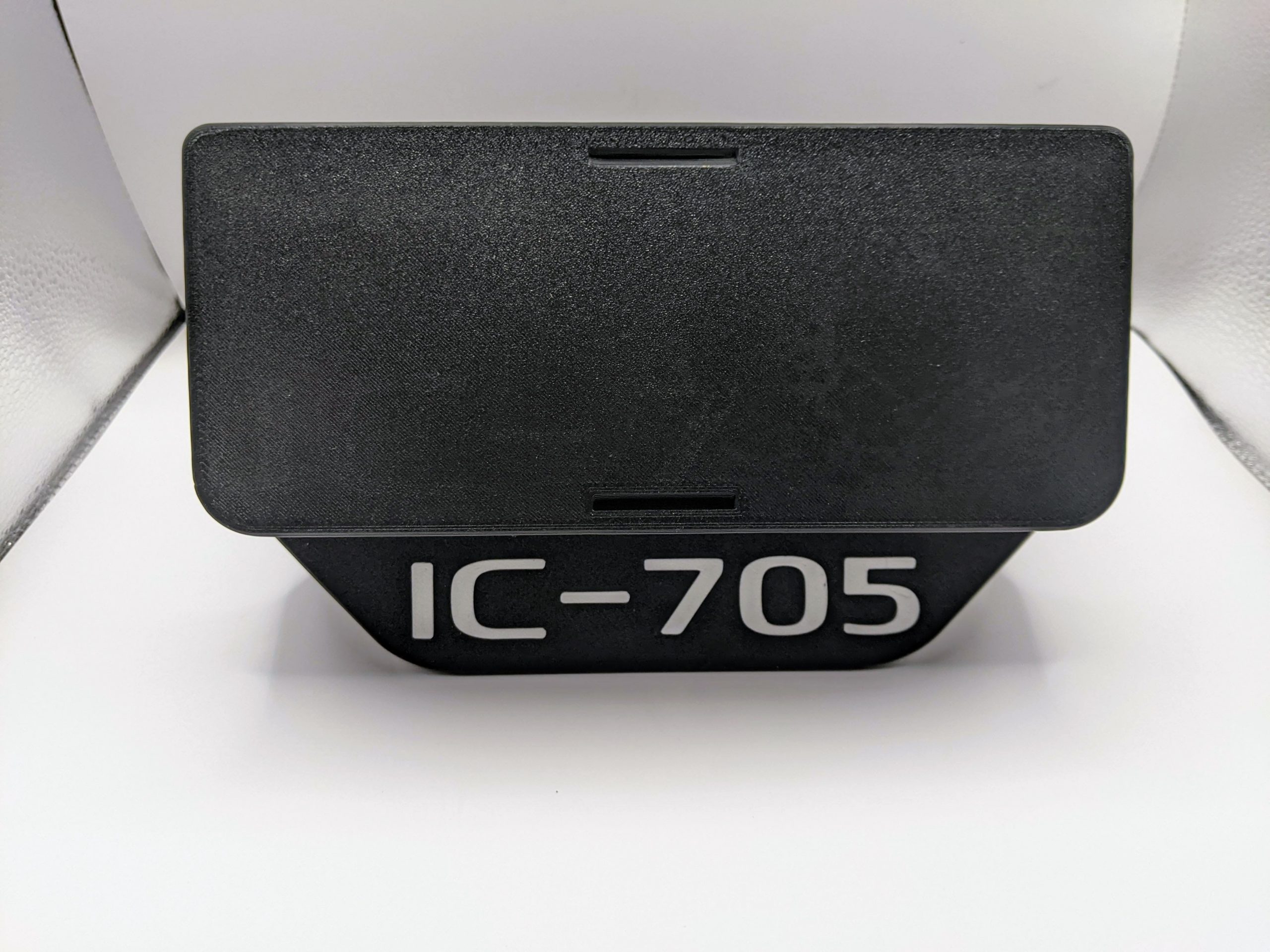 Nifty Angled Desk Stand for Icom IC-705 QRP Radio Transceiver - Image 13